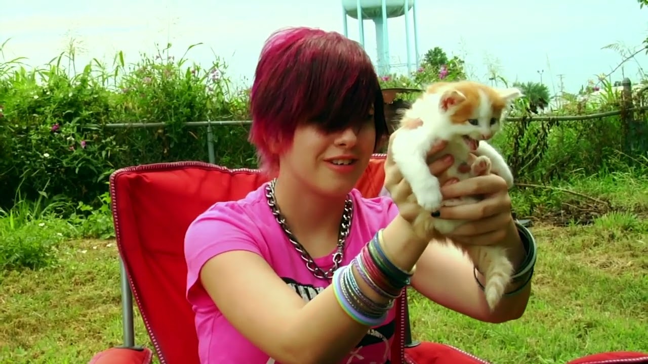 Girl Unscripted Trailer