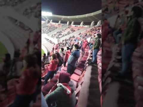 "Los Papayeros Arman La Fiesta Y Es Carnaval" Barra: Los Papayeros • Club: Deportes La Serena