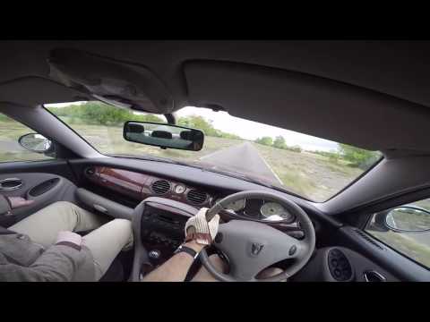 An American Drives a Rover 75