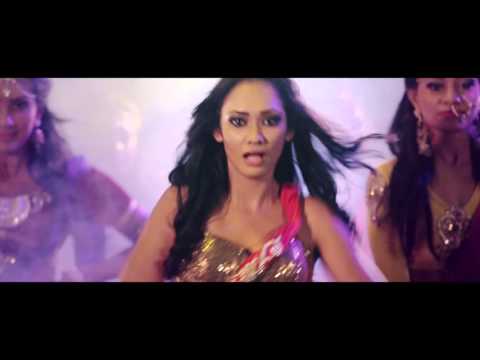 Yureni Noshika - Saree Pote (සාරි පොටේ) | Official Music Video