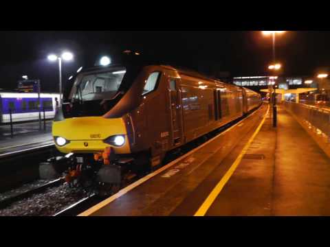 68010 leaves Banbury with 1K45 to Kidderminster - 06.01.2017
