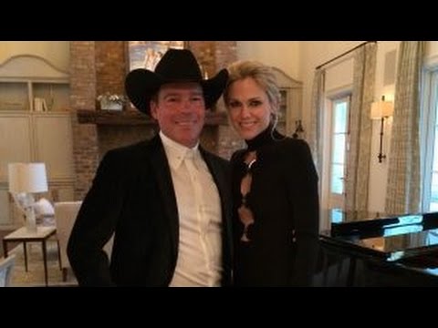 download lagu mp3 mp4 Clay Walker Singer, download lagu Clay Walker Singer gratis, unduh video klip Clay Walker Singer