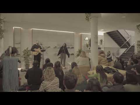 Desirée Dawson- Mountain Tops Sofar Sounds London 2023