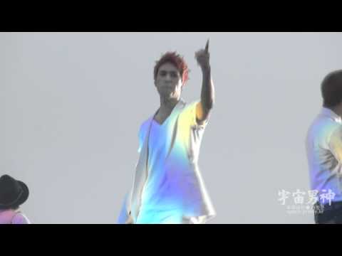 [FANCAM] 110814 Dongwoon - You @ Uηitεd Cubε CoηceяT #38