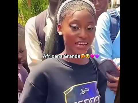 African side to side de Ariana Grande