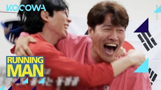 GOAAAAL!!! Running Man reacts to Cho Gue-sung's goal! We're crying! l Running Man Ep 631 [ENG SUB]