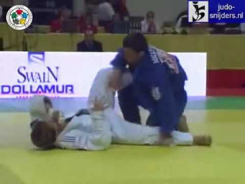 Judo 2009 Paris: Magomedov  (RUS) - Pietri (FRA) [-81kg].
