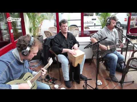 Mooi Wark - Leuterdeuzie (live bij Mattie & Wietze) // Q-music