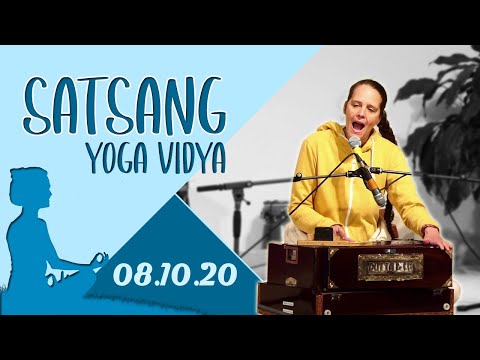 Stille Meditation Mantrasingen Arati im Satsang mit Chitra - Yoga Vidya live 07.00 - 08.10.2020