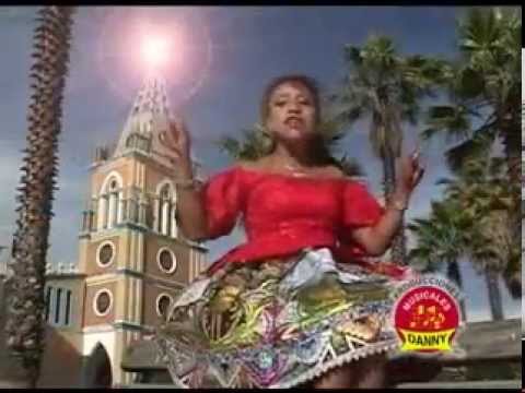 Cerveza Y Amor - Lizet Lazaro