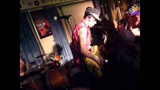 ▲Nick Curran and the Lowlifes - 50 minutes live - Milwaukee 50's Diner (November 2010)