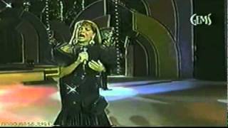 Angela Carrasco Mientras mi alma sienta