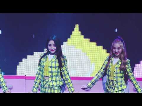 180602 LINE&UP - love4eva Yves focus