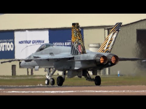 4Kᵁᴴᴰ F/A-18 Swiss Hornet Solo Display Team Rehearsal @ RIAT Fairford