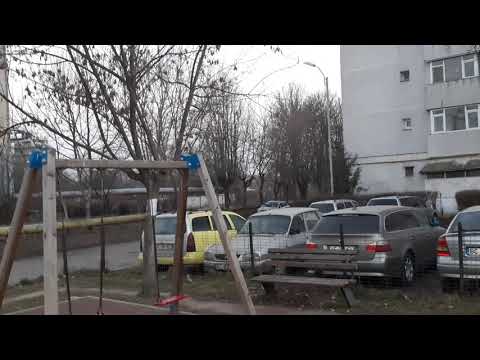 trenul IR 1753 Bucuresti nord - Suceava nord trece cu locomotiva EA 829