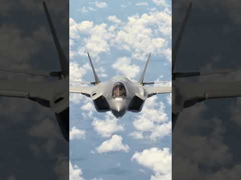 The World's Most Advanced Fighter Jet: The F-35 Lightning ii