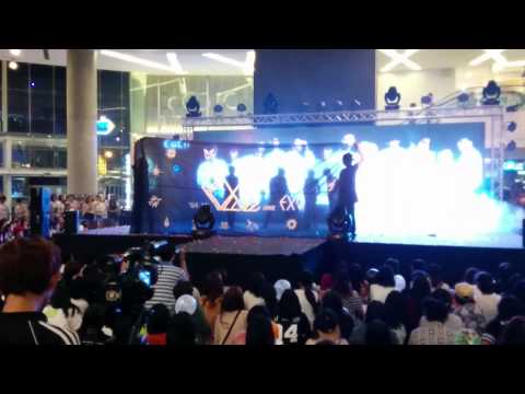 Follow cover exo-310514