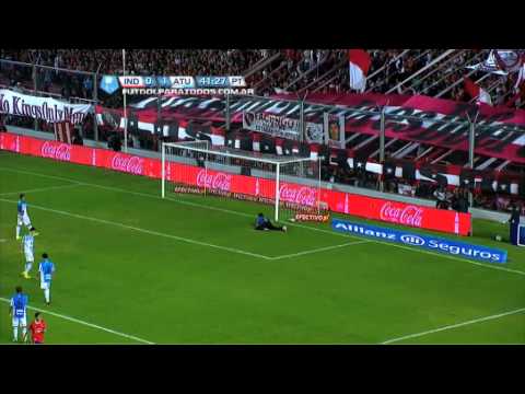 Sacó un remate difícil. Independiente-Atlético.Fecha 25. Torneo Primera B Nacional.Fútbol Para Todos