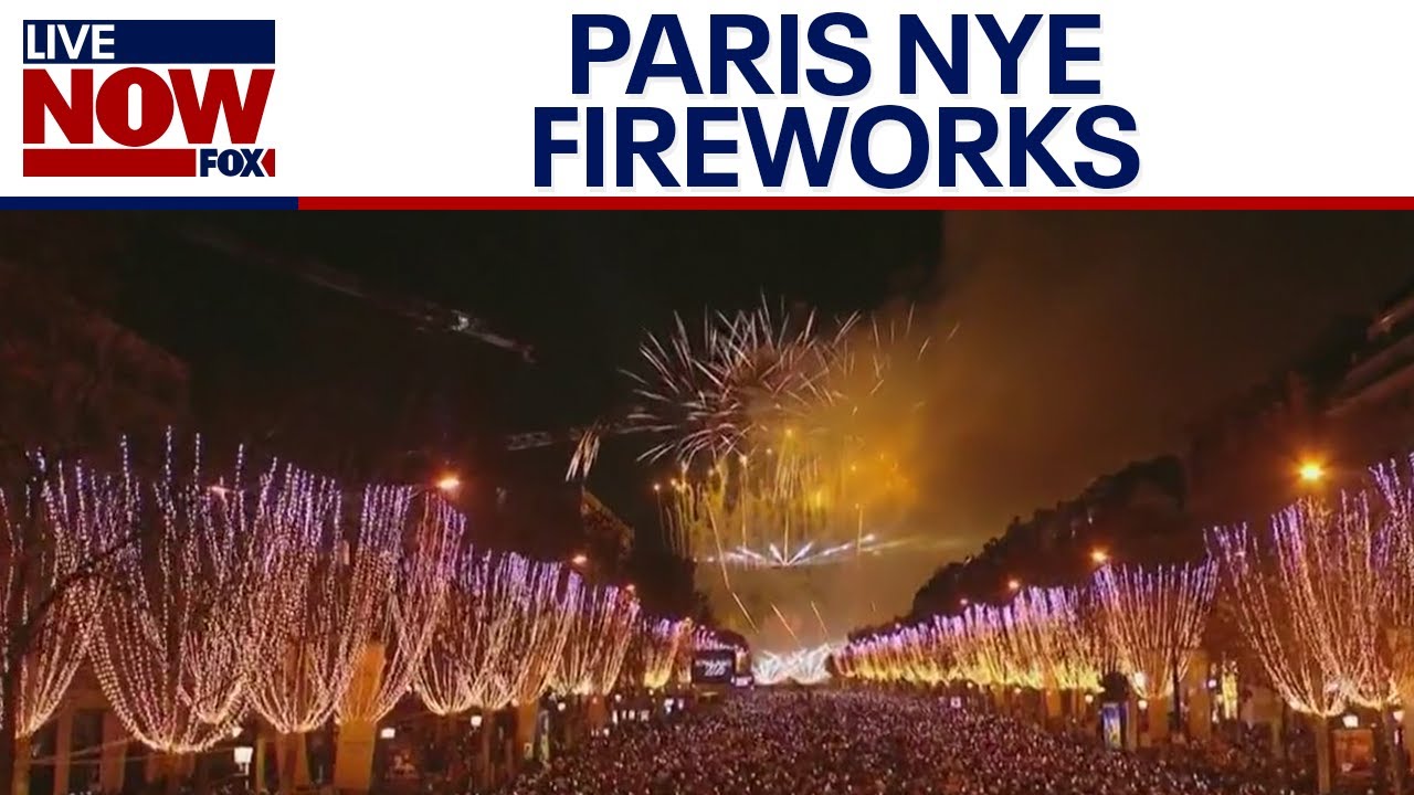 Paris New Year's Eve: Fireworks over Arc de Triomphe