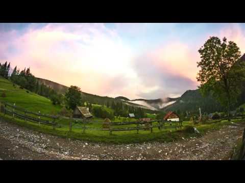 Scurt timelapse cu imagini de la Casa de Piatra, Alba, Romania.