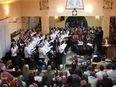 DE N-AR FI DARUL TAU CEL MARE -Corul Bisericii Luncusoara.mpg