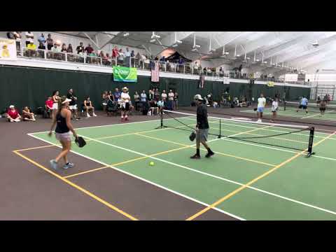 Pickleball picklebrawl 4.5+ mixed. Ben Johns and Allie Maynard vs Anne and Chris! Yes that Ben Johns
