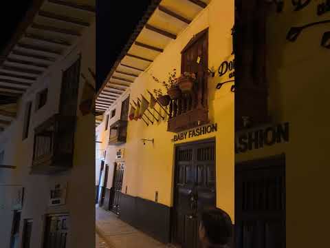 PASEANDO POR JIRON AMAZONAS EN CHACHAPOYAS   DOMINGO 30 DE NOVIEMBRE   PARTE 16