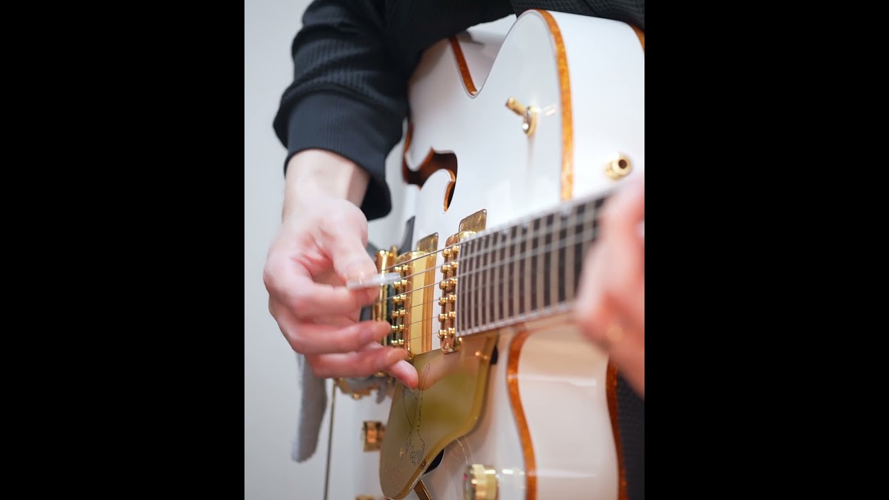 Guitar picks that sound like a 12-string