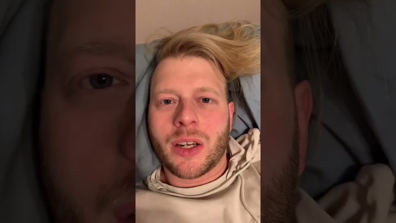 Using Twitter for Programming References