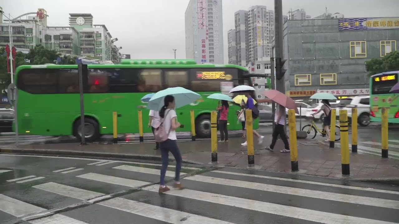 Two spaces - TRAILER