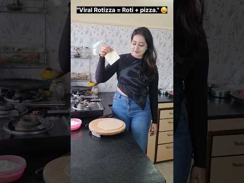 "2 in 1 pizza paratha best trick." 🤣🤪😉 #relatable #comedy #funny #shorts