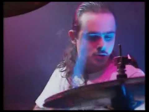 Videoclip de The Chains That Bind Us — Napalm Death