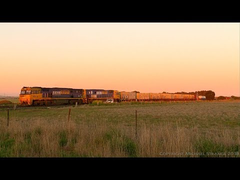 Pacific National 6MA5 Container Train At Sunset (12/10/2018) - PoathTV Australian Railways