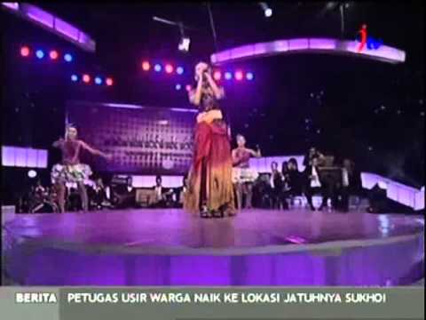 Cinta ketok Magic - Rena Movies (Dangdutchestra Liwet Big Band).flv