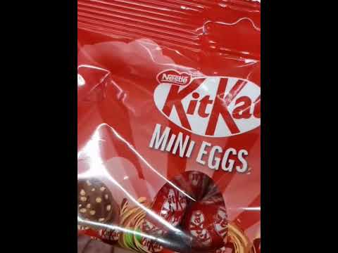 KITKAT MINI EGGS #asmr #short video #satisfying chocolate