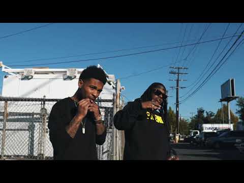 Big Floss - Couple Chickens (official music video)