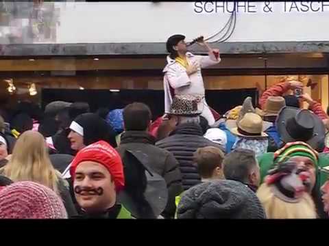 Fasching Faschingsumzug - Reit im Winkl 28.2.17 - IX ELVIS ® by HKH Webmaker © www.LosRein.de