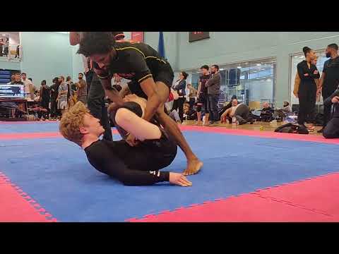 Nogi Blue belt Intermediate 66kg Grappling Industries London 3rd Match