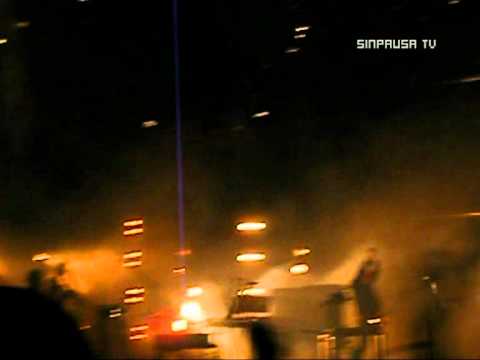 Nine Inch Nails - The Hand That Feeds  (PdC)