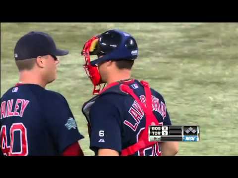 2012/09/14 Bailey shuts the door