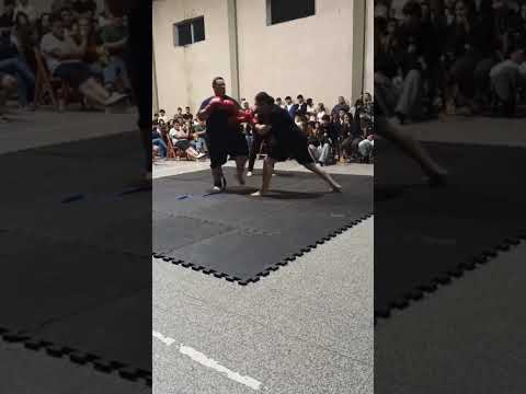 Combate Kickboxing en el Club Tigre de Avellaneda.