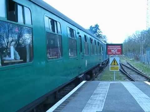 E6047 departs Eridge