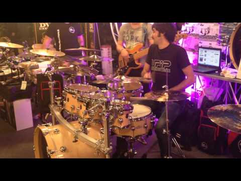Gianluca Porro FEAT Cristian Capasso - BATTERIKA 2013  - UFIP Cymbals - DS Drum Mama's Music Store