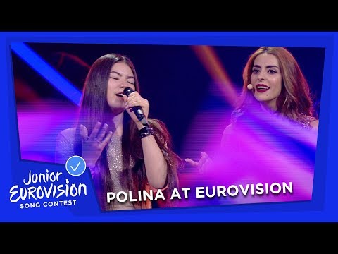 Junior Eurovision 2017 winner Polina Bogusevich performs Amar Pelos Dois at Eurovision 2018