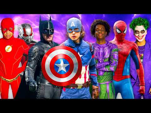 Superheroes VS Supervillains - Among Us!