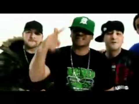 OFFIZIELL - Olli Banjo - Denkmal feat Kool Savas & OptikTeam.mp4