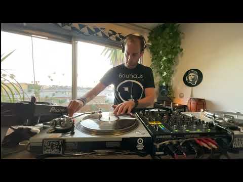 deep mix session 080 // live from my house ( june-24-2022 )
