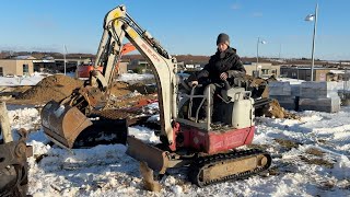 Купить телескопический погрузчик Takeuchi TB215R - Изображение 4 | Machineryline LV Телескопический погрузчик Takeuchi TB215R | Изображение 4 - Machineryline