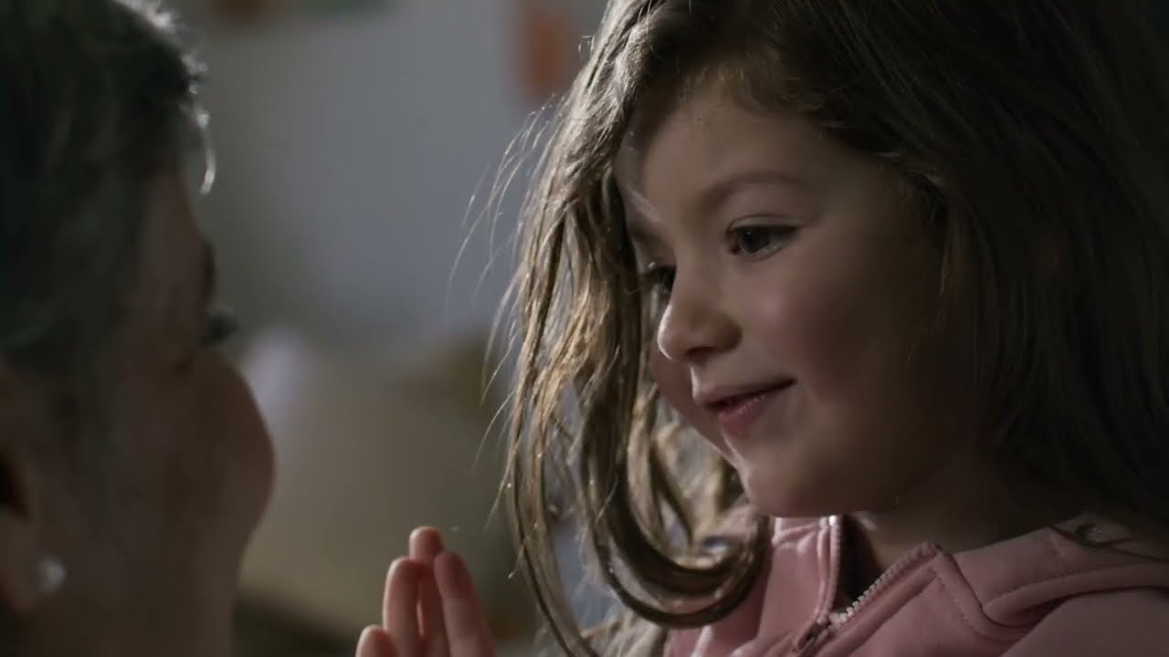 اليد فاليد ، آفاقنا ما عندها حدود