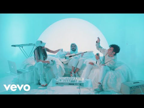 Nicole Favre, Saak - Quítamelo (Acústico)